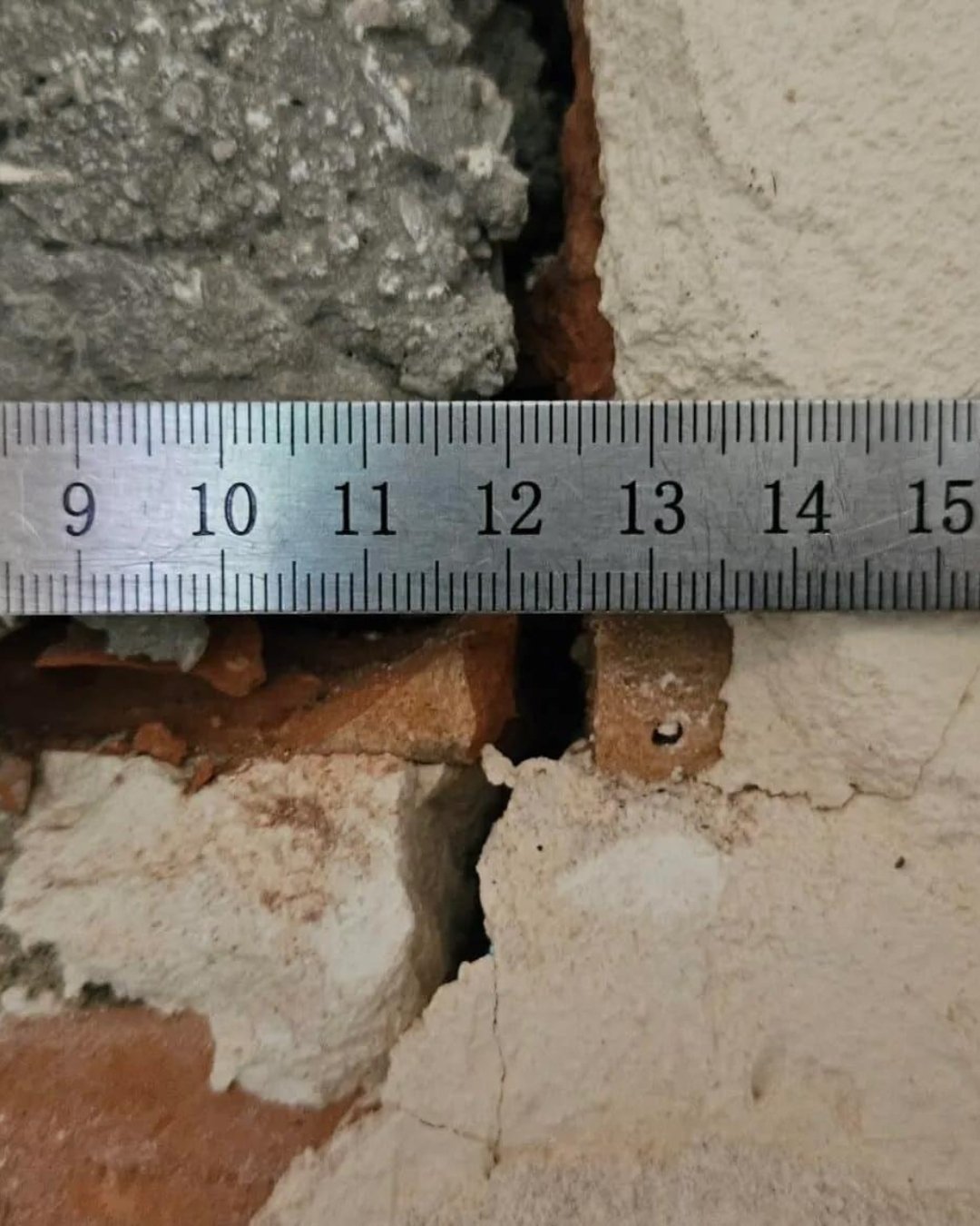 Fissure mesure mur Reims
