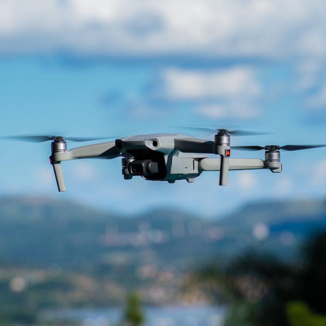 Inspection toiture toit drone Chaumont